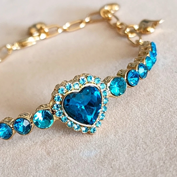 Gold Heart Bracelet with Turquoise Crystal Stones and Heart Charms - Picture 6 of 10